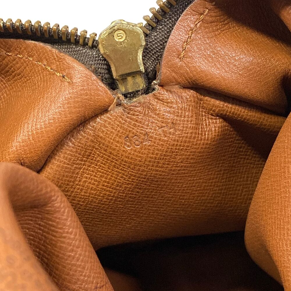 Louis Vuitton Papillon 30 Monogram Handbag M51365 - Picture 9 of 15